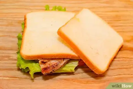 Imagen titulada Make a BLT Sandwich Step 7