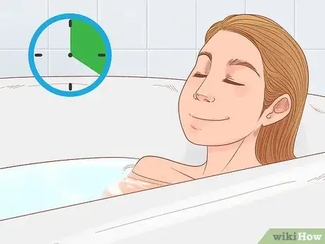 Imagen titulada Clean Yourself in the Bath Step 11