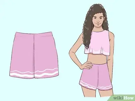 Imagen titulada Wear High Waisted Shorts Step 7