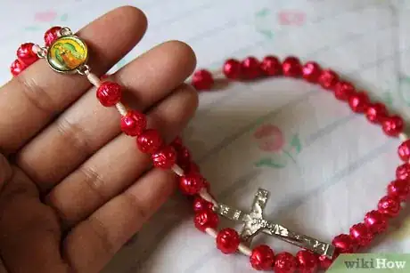 Imagen titulada Say the Rosary Step 5