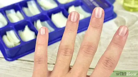 Imagen titulada Help Your Nails Recover After Acrylics Step 11