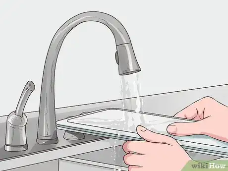 Imagen titulada Clean a Brita Pitcher Step 1