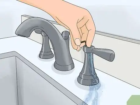 Imagen titulada Fix Your Kitchen Sink Step 20