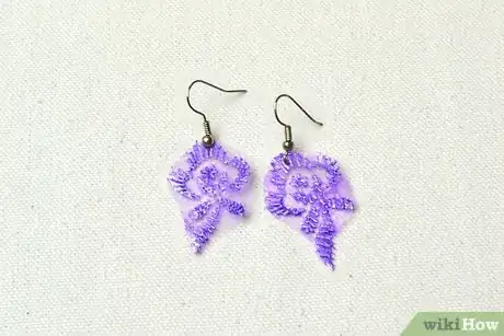 Imagen titulada Make Fabric Earrings Step 18