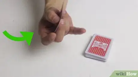 Imagen titulada Throw Playing Cards Step 7