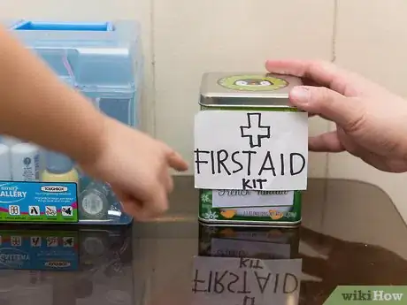 Imagen titulada Make a First Aid Kit for Kids Step 11