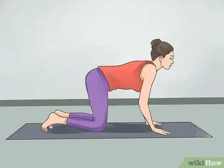 Imagen titulada Do the Yoga Pigeon Pose Step 18
