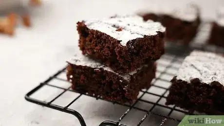 Imagen titulada Make Chocolate Brownies Step 17