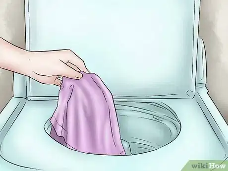 Imagen titulada Remove Musty Smell from Clothes Step 2