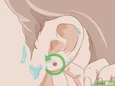 Imagen titulada Care for Newly Pierced Ears Step 5