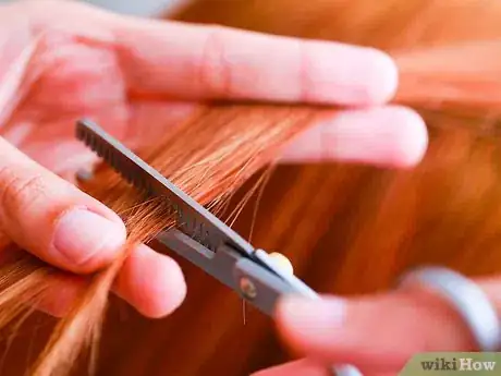 Imagen titulada Turn Dry Hair to Healthy Hair Step 16