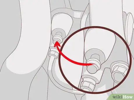 Imagen titulada Bleed a Slave Cylinder Step 6