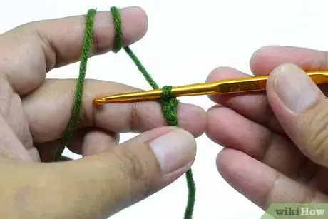 Imagen titulada Crochet a Ball Step 1