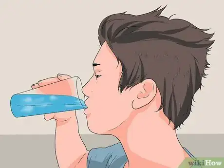 Imagen titulada Drink More Water Every Day Step 19