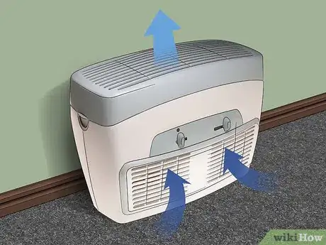 Imagen titulada Ground Yourself to Avoid Destroying a Computer with Electrostatic Discharge Step 4