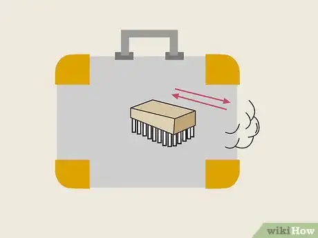 Imagen titulada Clean a Suitcase Step 10