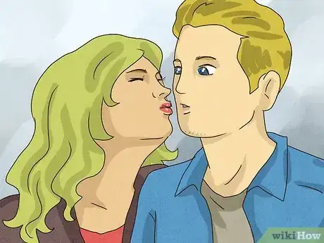 Imagen titulada What Are Some Types of Kisses Guys Like Step 8