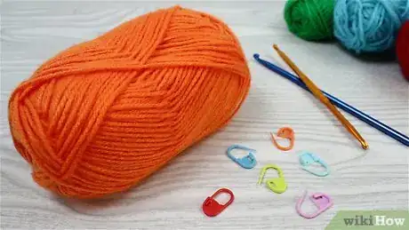 Imagen titulada Crochet a Hat for Beginners Step 2