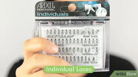 Imagen titulada Apply Individual Eyelashes Step 1