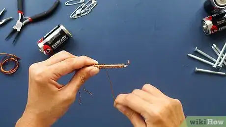 Imagen titulada Make an Electromagnet Step 14