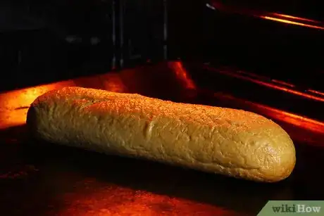 Imagen titulada Keep a Baguette Fresh Step 5