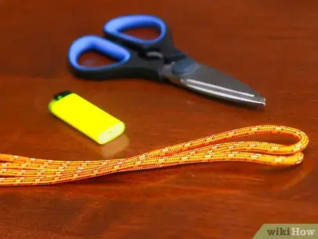 Imagen titulada Make a Paracord Bracelet Step 1