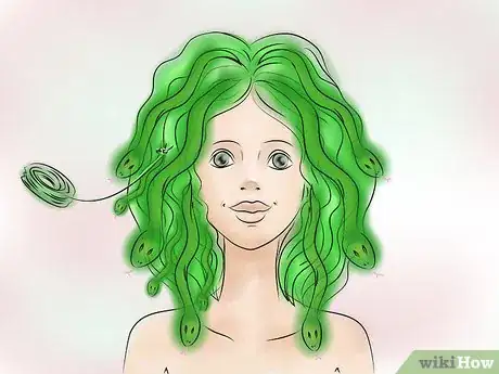 Imagen titulada Make a Medusa Costume Step 4