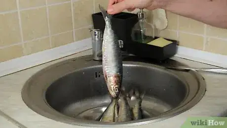 Imagen titulada Cook Sardines Step 15