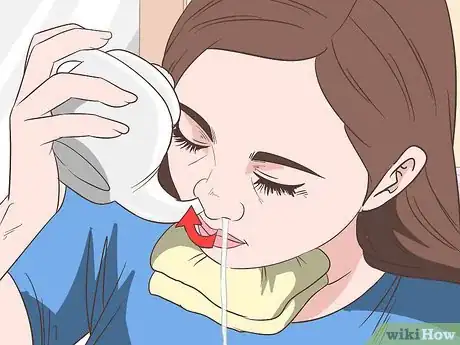 Imagen titulada Clean Your Nostrils Step 5