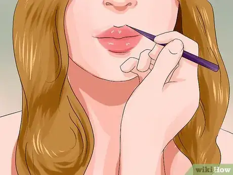 Imagen titulada Get Naturally Plump and Sexy Lips Step 5