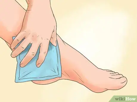 Imagen titulada Cure a Swollen Ankle Step 5