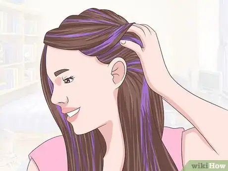 Imagen titulada Put a Streak of Color in Your Hair Step 7