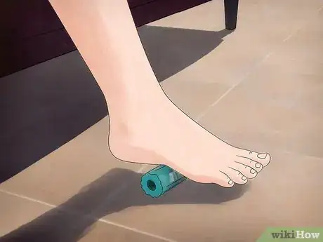 Imagen titulada Make Sandals Comfortable Step 5