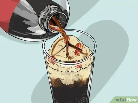 Imagen titulada Make a Coke Float Step 14