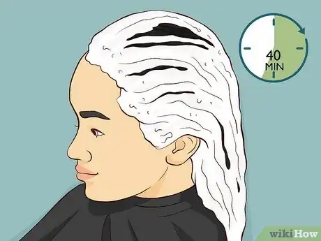 Imagen titulada Dye Hair Blonde from Black with Minimum Damage Step 6