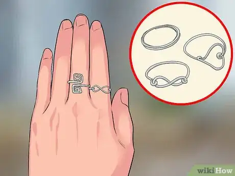 Imagen titulada Use a Paper Clip in Many Ways Step 16