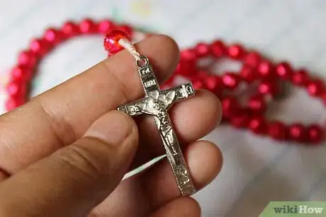 Imagen titulada Say the Rosary Step 1