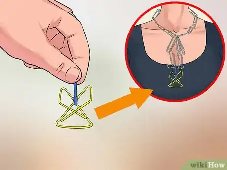 Imagen titulada Use a Paper Clip in Many Ways Step 15