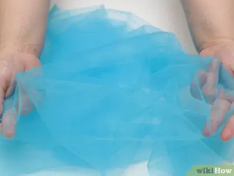 Imagen titulada Wash Tulle Step 12