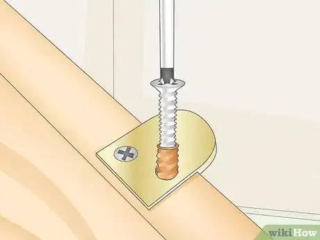 Imagen titulada Stop Screws from Loosening Step 4