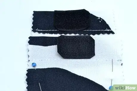 Imagen titulada Sew Velcro by Hand Step 7