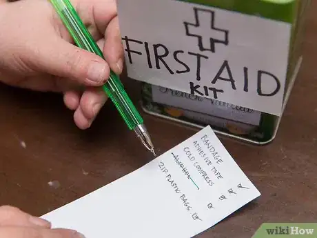 Imagen titulada Make a First Aid Kit for Kids Step 15