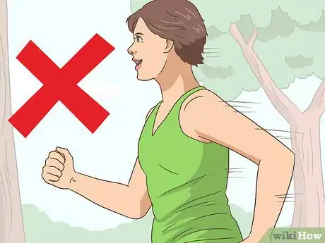 Imagen titulada Stop Sweating Under Your Armpits (for Girls) Step 3