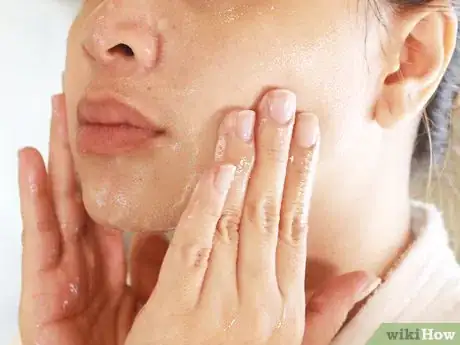 Imagen titulada Do a Sugar Facial Step 1