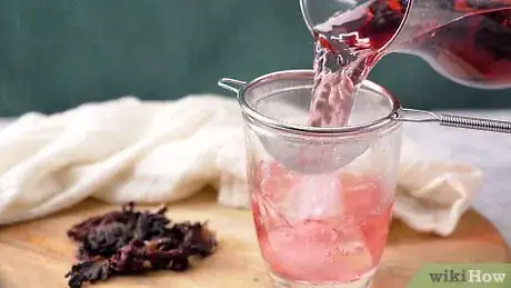 Imagen titulada Make Hibiscus Tea Step 11