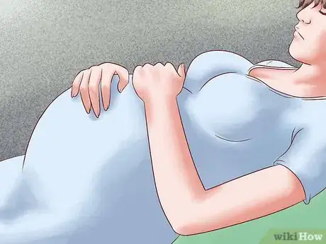 Imagen titulada Tell if You Are in Labor with a Second Pregnancy Step 3