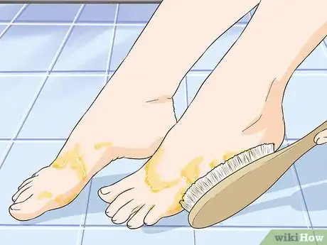 Imagen titulada Remove Stains from Your Feet Step 12