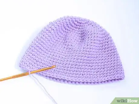 Imagen titulada Crochet a Baby Hat Step 9