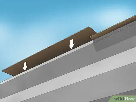 Imagen titulada Paint Gutters Step 10