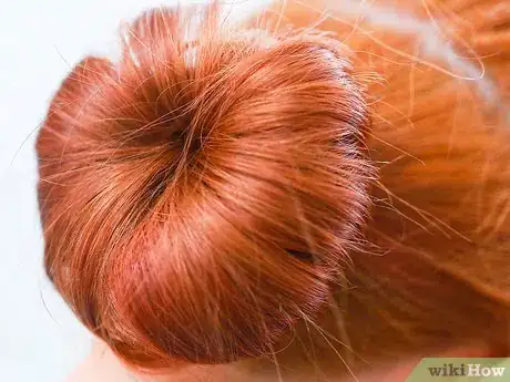 Imagen titulada Do a Doughnut Bun Without a Doughnut Step 10